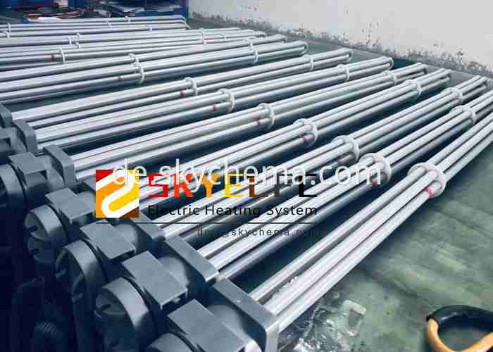 Vertical Multitubes Industrial Immersion Heater For Chemical Solutions